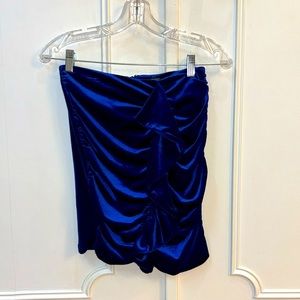 Forever 21 Velvet Skirt. NWT